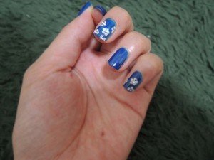 Read more about the article How to Decorate Natural Nails