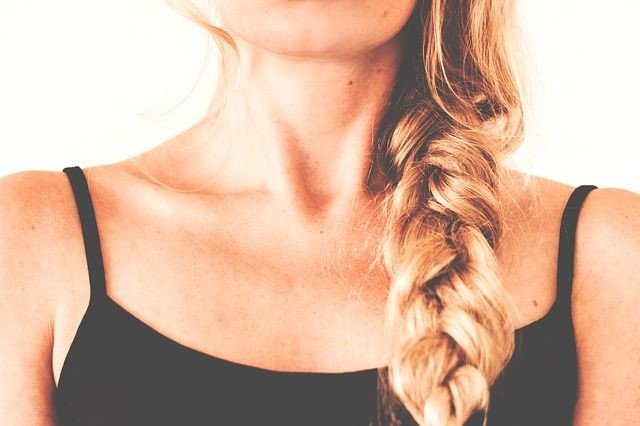 Read more about the article How to Make Fashionable Braids